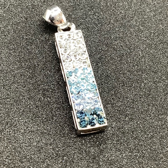 Silver Tone Vertical Bar Pendant - Picture 3 of 4